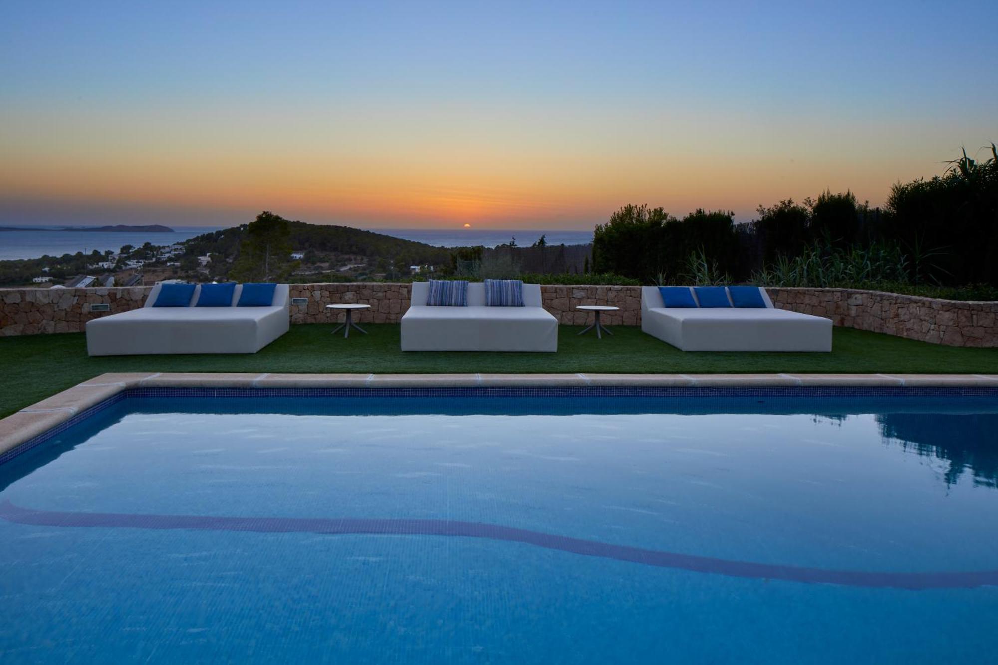 Villa Can Joan I - Fantastic Sunset Views And Family Friendly - San Antonio Abad Exterior foto