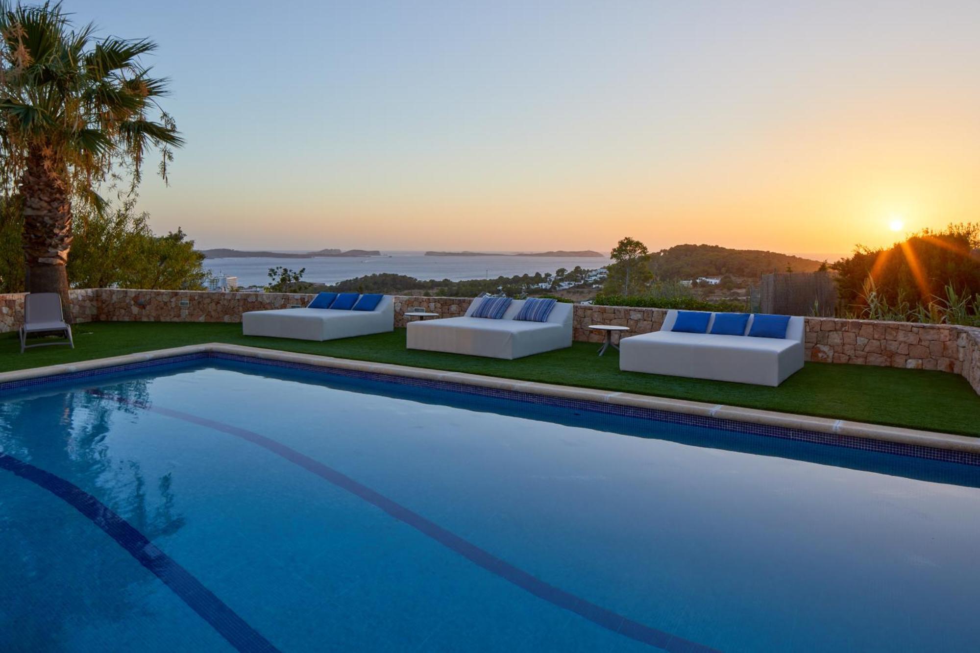 Villa Can Joan I - Fantastic Sunset Views And Family Friendly - San Antonio Abad Exterior foto