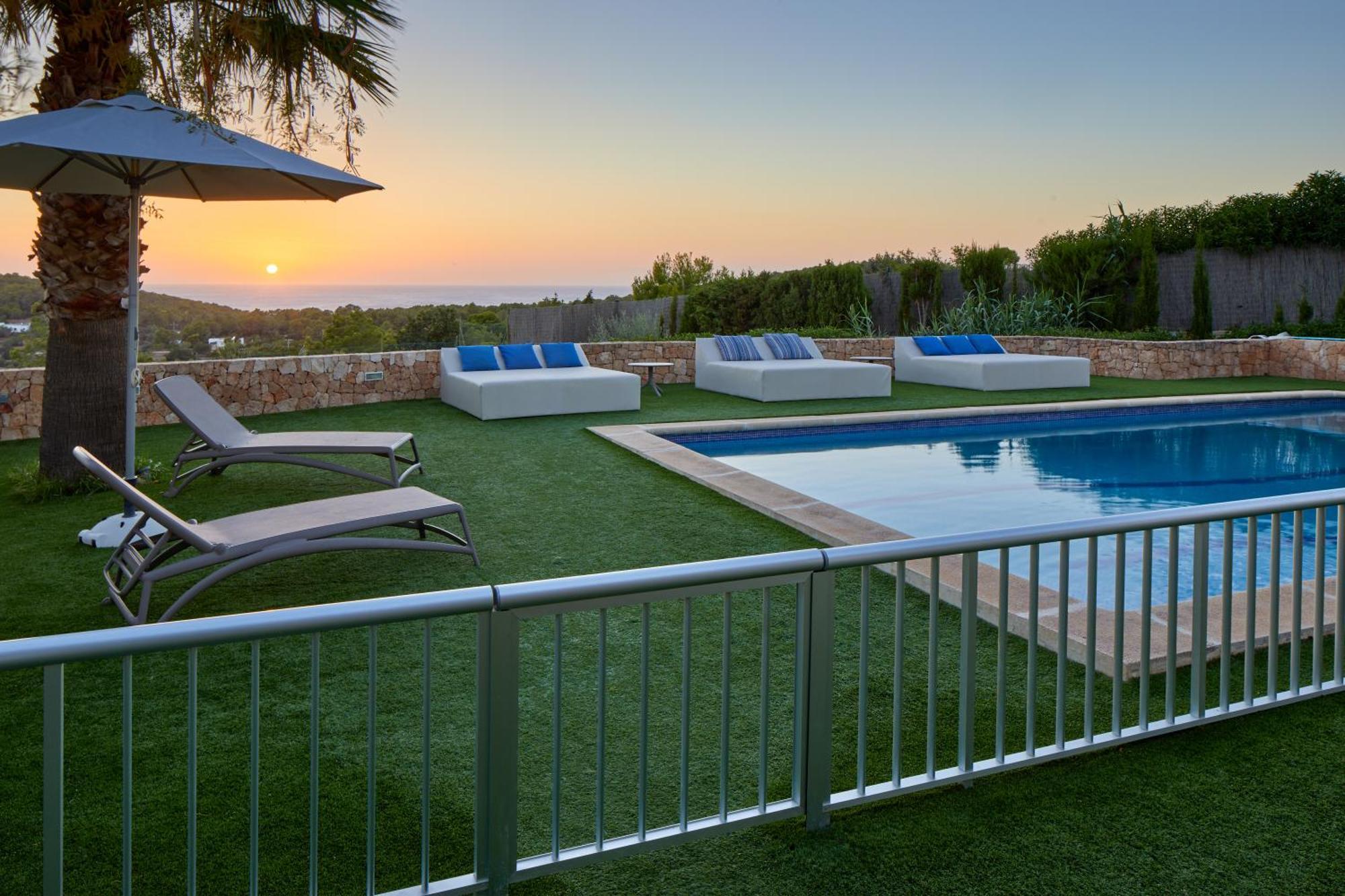 Villa Can Joan I - Fantastic Sunset Views And Family Friendly - San Antonio Abad Exterior foto